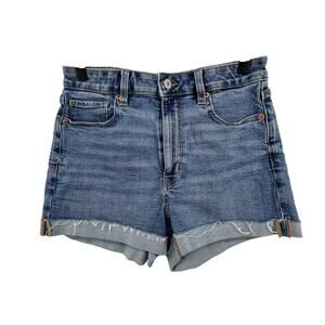 American Eagle Mom Shorts Size 6 Light Wash Denim Jean Cuffed Cut Off